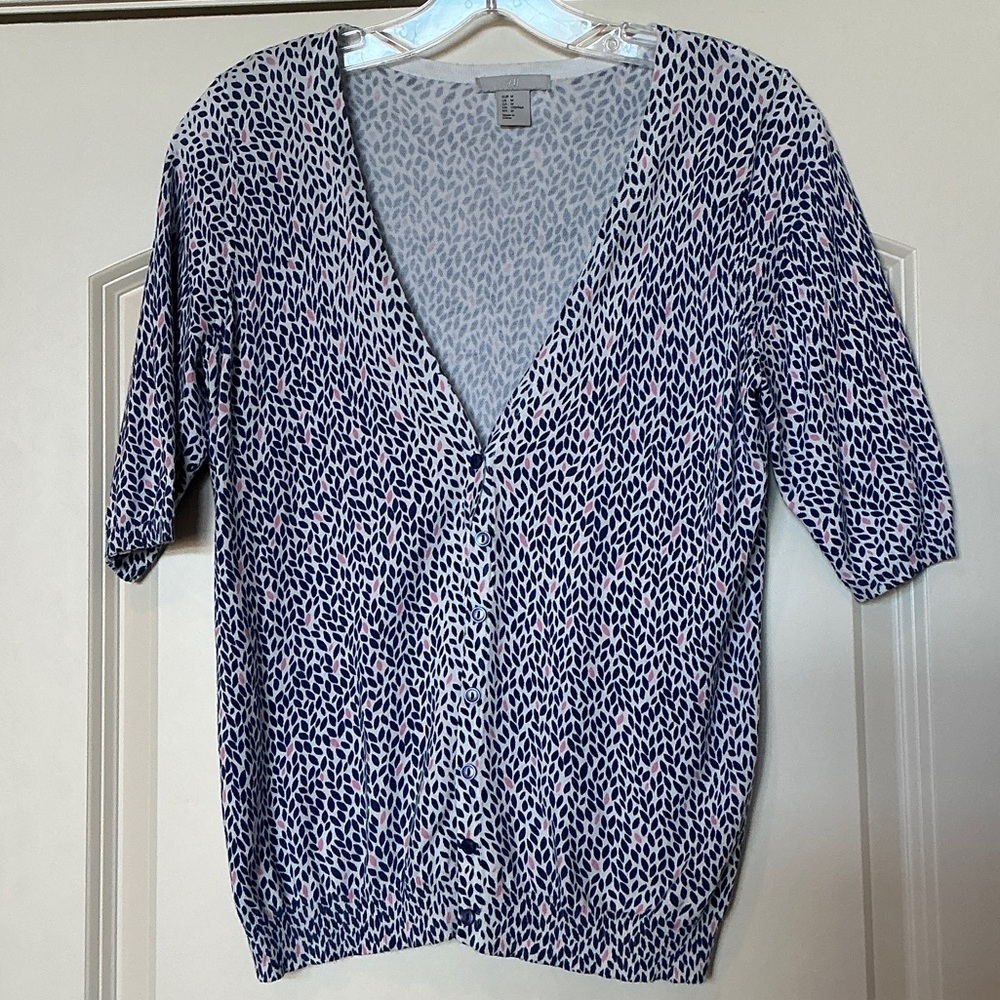 H&M Blue and White Knit Cardigan * Size M